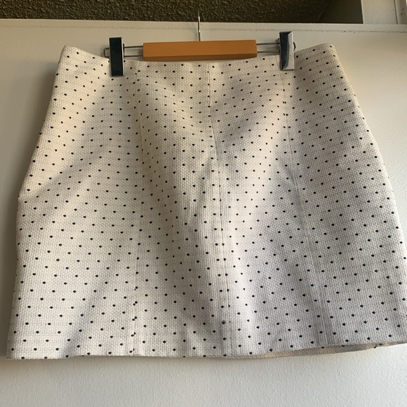 RW&Co White Skirt with Black Polka Dots - Picture 4 of 7